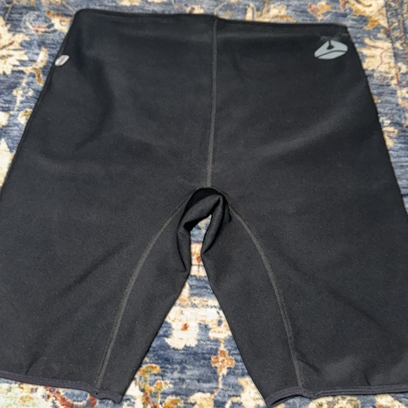 Lavacore Polytherm Unisex Black Scuba Diving Surfing Snorkeling Shorts Wet Suit - Picture 11 of 16